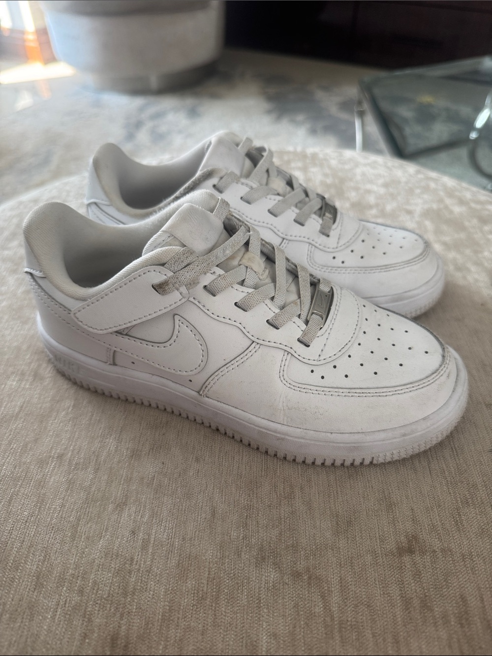 Nike Air Force Kids White Low-Top Leather Sneakers